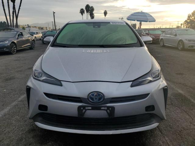 JTDKAMFU1N3176200 - 2022 TOYOTA PRIUS NIGHT SHADE Srebrny zdjęcie 5