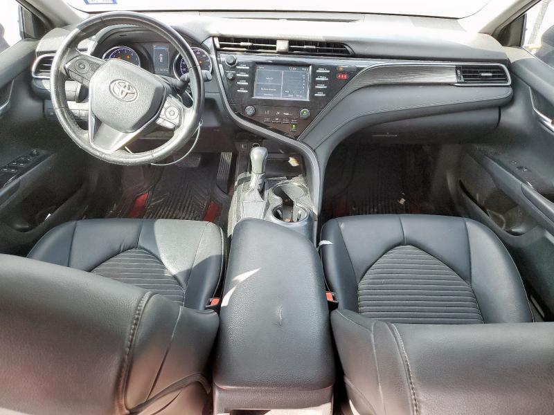 4T1B11HKXKU738638 - 2019 TOYOTA CAMRY L Niebieski zdjęcie 8