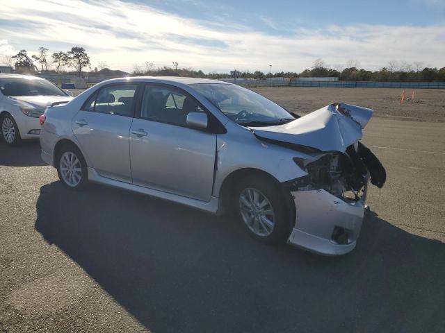 2T1BU4EE2AC285803 - 2010 TOYOTA COROLLA BASE SILVER photo 4