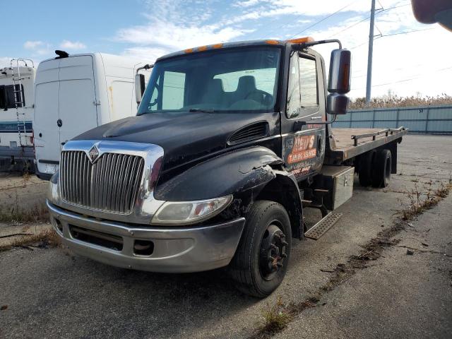 2004 INTERNATIONAL 4000 4300, 