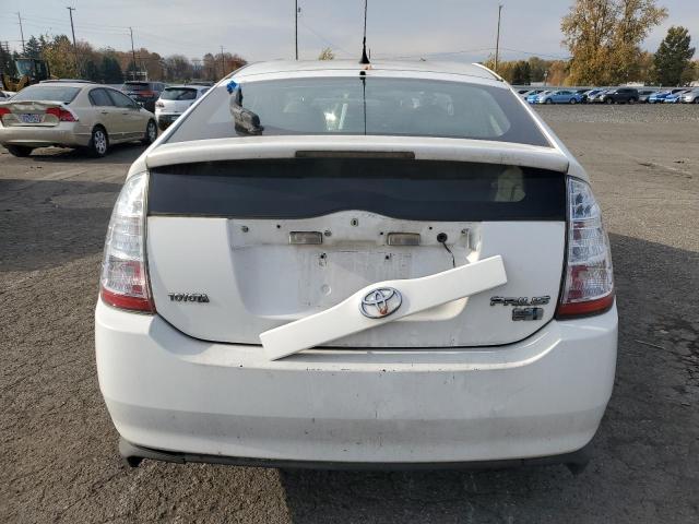 JTDKB20U977554771 - 2007 TOYOTA PRIUS WHITE photo 6