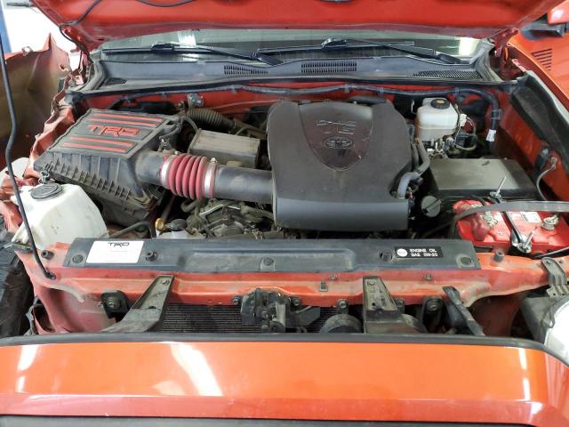 3TMCZ5ANXJM138654 - 2018 TOYOTA TACOMA DOUBLE CAB Orange Foto 11
