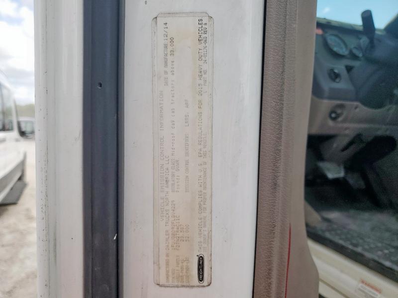 1FUJGBD92FLGV4229 - 2015 FREIGHTLINER CASCADIA 1 WHITE photo 10