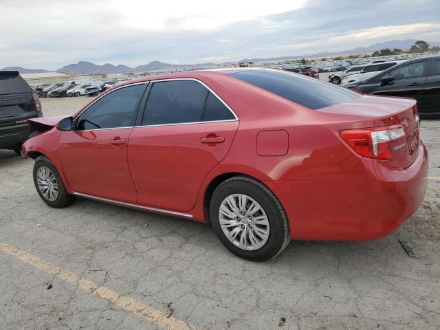 4T4BF1FK9CR209757 - 2012 TOYOTA CAMRY BASE RED photo 2