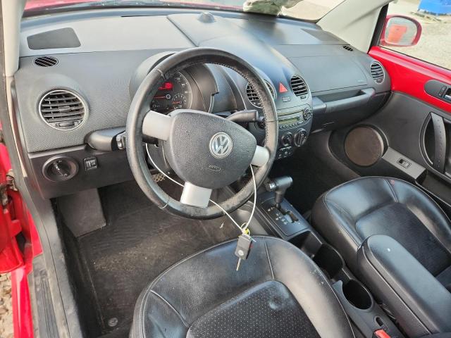 3VWRW3AL1AM007342 - 2010 VOLKSWAGEN NEW BEETLE 红色 照片 8