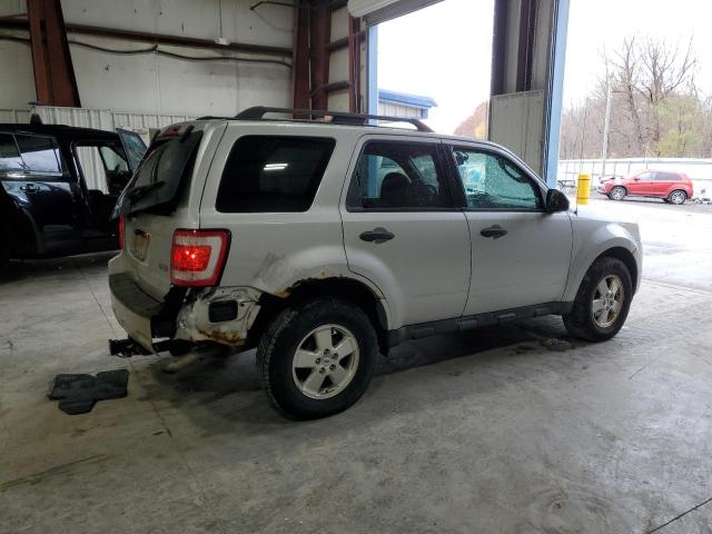 1FMCU9DG9CKA02377 - 2012 FORD ESCAPE XLT GRAY photo 3