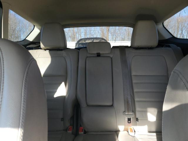 1FMCU9HD4JUD36270 - 2018 FORD ESCAPE SEL WHITE photo 10