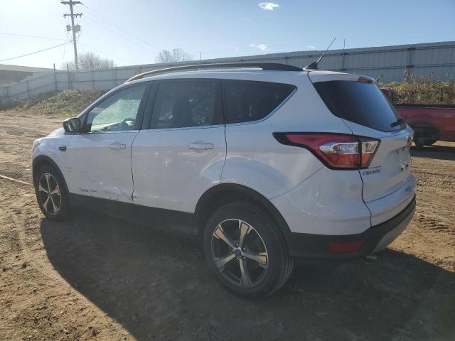 1FMCU9HD4JUD36270 - 2018 FORD ESCAPE SEL WHITE photo 2