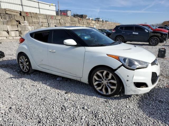KMHTC6AD7CU067647 - 2012 HYUNDAI VELOSTER أبيض صورة 4