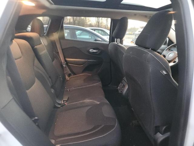 1C4PJMCB9FW624983 - 2015 JEEP CHEROKEE LATITUDE 白色 照片 11