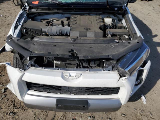 JTEPU5JR0R6257999 - 2024 TOYOTA 4RUNNER SR5/SR5 PREMIUM თეთრი ფოტო 12