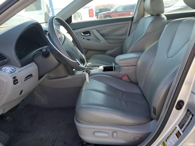 4T1BF3EK8BU675556 - 2011 TOYOTA CAMRY BASE GRAY photo 7