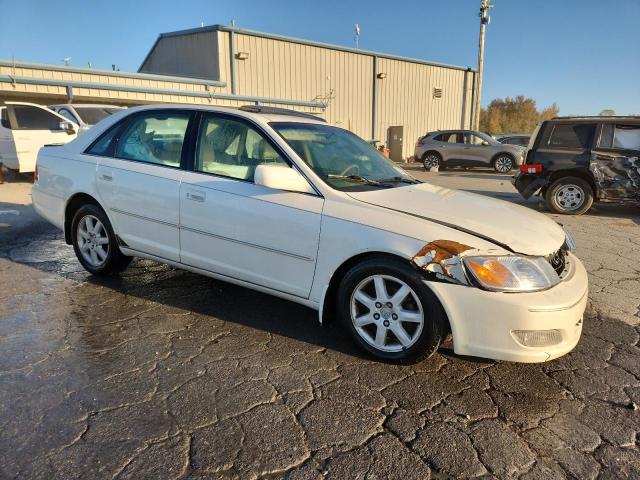 4T1BF28B1YU081566 - 2000 TOYOTA AVALON XL أبيض صورة 4