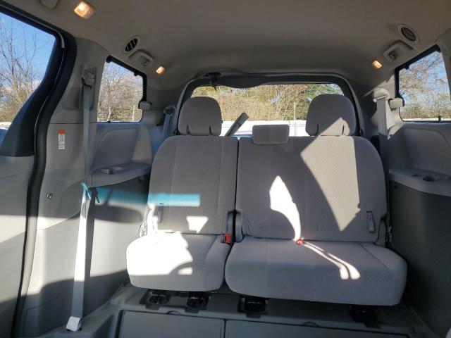 5TDKK3DC2FS566174 - 2015 TOYOTA SIENNA LE WHITE photo 10