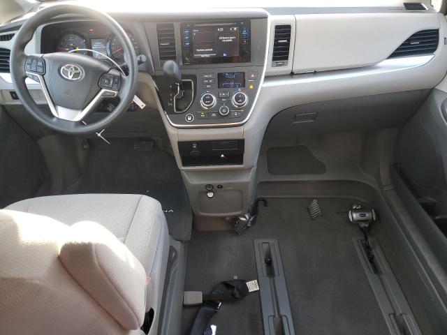 5TDKK3DC2FS566174 - 2015 TOYOTA SIENNA LE WHITE photo 8