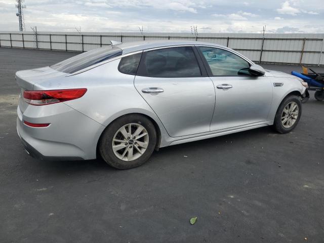 5XXGT4L33KG275544 - 2019 KIA OPTIMA LX SILVER photo 3