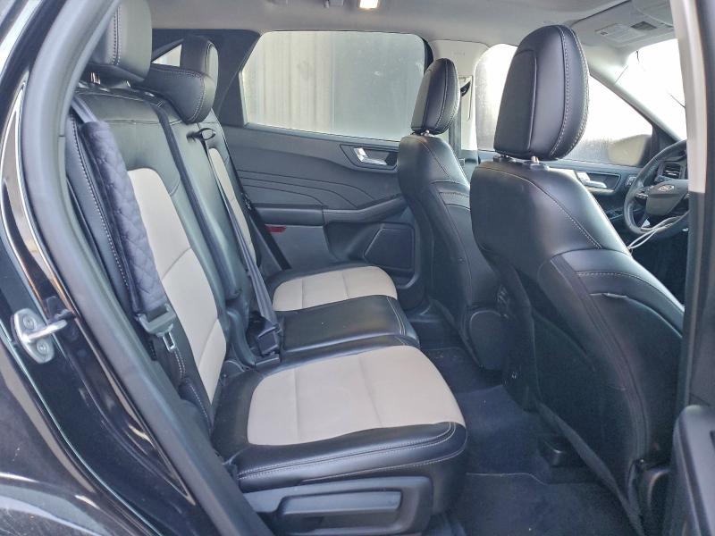 1FMCU9J93MUA15380 - 2021 FORD ESCAPE TITANIUM BLACK photo 11