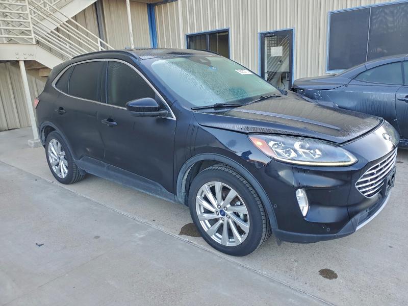 1FMCU9J93MUA15380 - 2021 FORD ESCAPE TITANIUM BLACK photo 4
