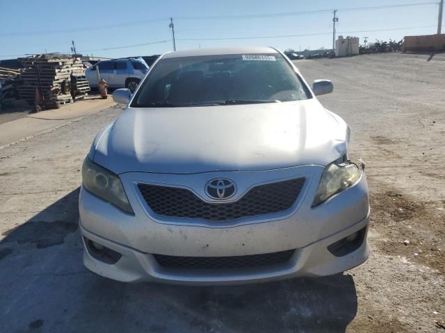 4T1BF3EK3BU230609 - 2011 TOYOTA CAMRY BASE SILVER photo 5