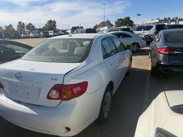 1NXBU40E39Z102202 - 2009 TOYOTA COROLLA BASE Weiß Foto 4