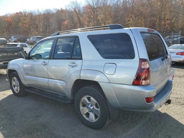 JTEBU14R248021950 - 2004 TOYOTA 4RUNNER SR5 SILVER photo 2