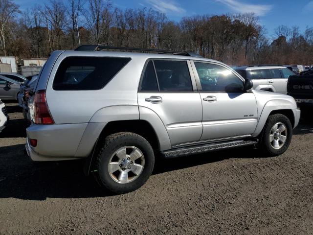 JTEBU14R248021950 - 2004 TOYOTA 4RUNNER SR5 SILVER photo 3