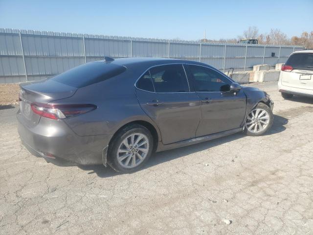 4T1C11AK9PU751581 - 2023 TOYOTA CAMRY LE GRAY photo 3