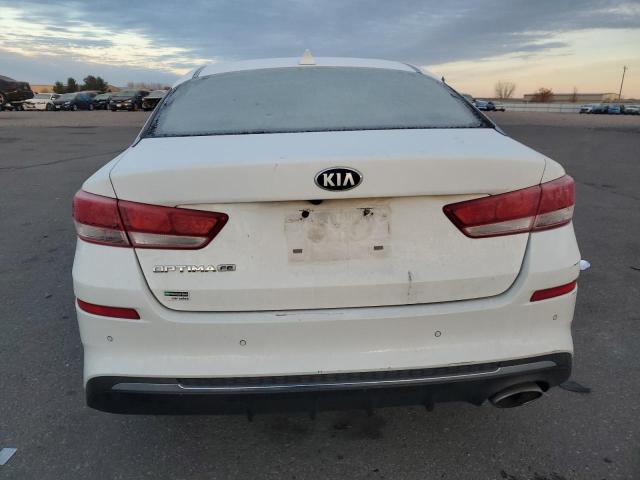 5XXGT4L38KG281078 - 2019 KIA OPTIMA LX WHITE photo 6