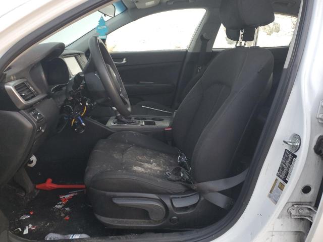5XXGT4L38KG281078 - 2019 KIA OPTIMA LX WHITE photo 7
