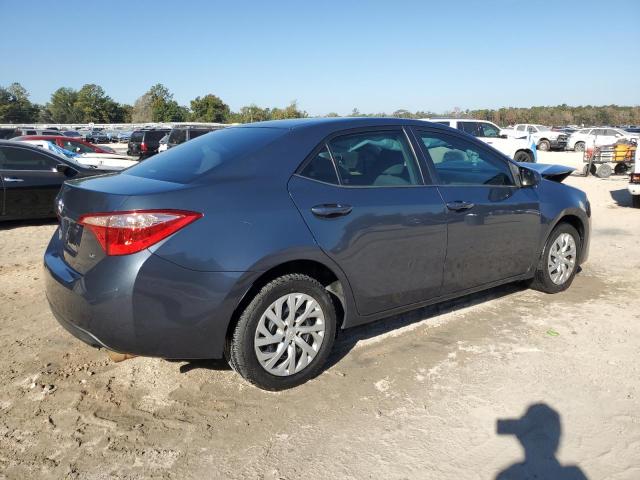 5YFBURHE7JP844822 - 2018 TOYOTA COROLLA L GRAY photo 3