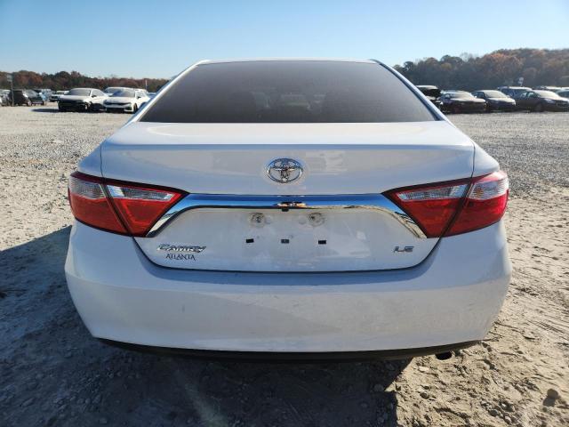 4T4BF1FK4FR449075 - 2015 TOYOTA CAMRY LE 白色 照片 6