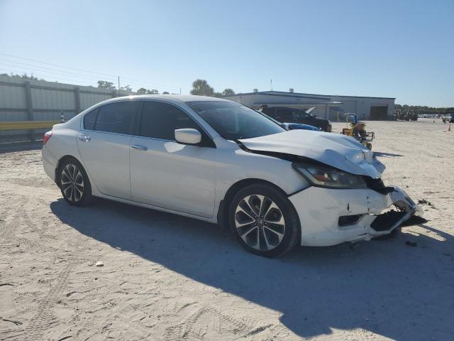 1HGCR2F53FA218746 - 2015 HONDA ACCORD SPORT WHITE photo 4