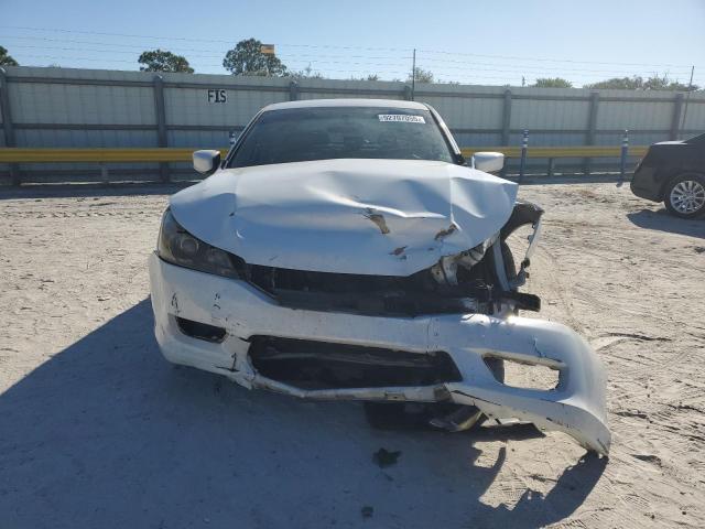 1HGCR2F53FA218746 - 2015 HONDA ACCORD SPORT WHITE photo 5