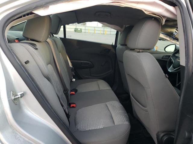 1G1JB5SH1J4122464 - 2018 CHEVROLET SONIC LS 银色 照片 10