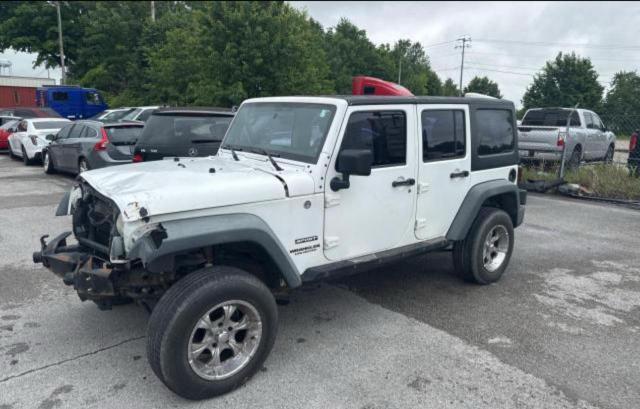 1C4BJWDG6DL582321 - 2013 JEEP WRANGLER U SPORT Beyaz fotoğraf 2