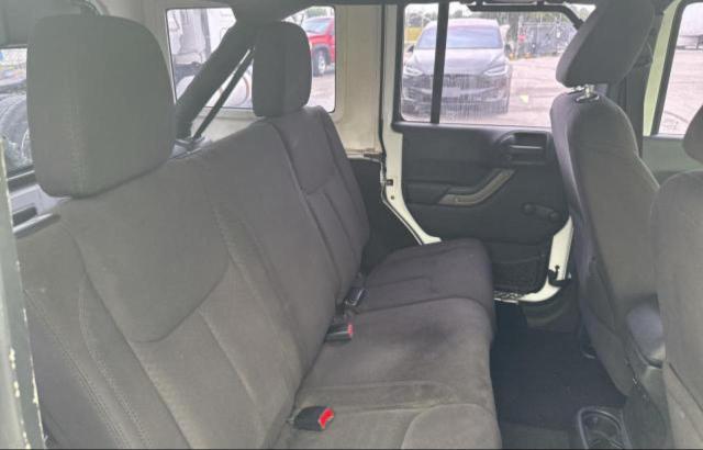 1C4BJWDG6DL582321 - 2013 JEEP WRANGLER U SPORT Beyaz fotoğraf 6