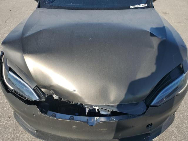 5YJSA1E52NF478428 - 2022 TESLA MODEL S Մոխրագույն լուսանկար 11