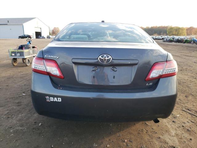 4T1BF3EK1AU106109 - 2010 TOYOTA CAMRY BASE GRAY photo 6