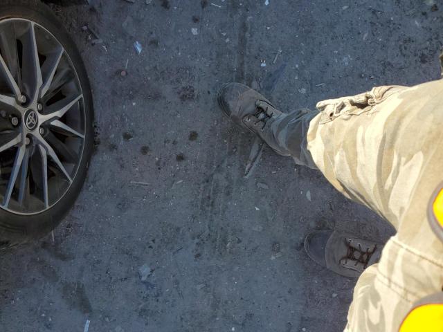 4T1G11AK4PU132274 - 2023 TOYOTA CAMRY SE NIGHT SHADE BLUE photo 4