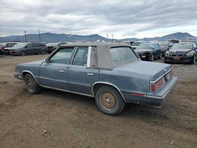 1C3BC56E7FF223422 - 1985 CHRYSLER LEBARON GRAY photo 2