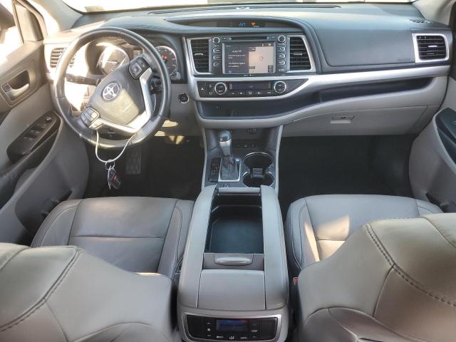 5TDJKRFH4FS191962 - 2015 TOYOTA HIGHLANDER XLE ვერცხლისფერი ფოტო 8