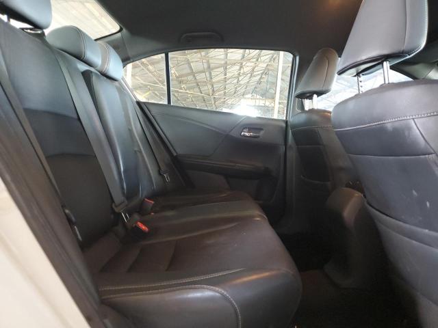 1HGCR2F58GA132138 - 2016 HONDA ACCORD SPORT WHITE photo 10