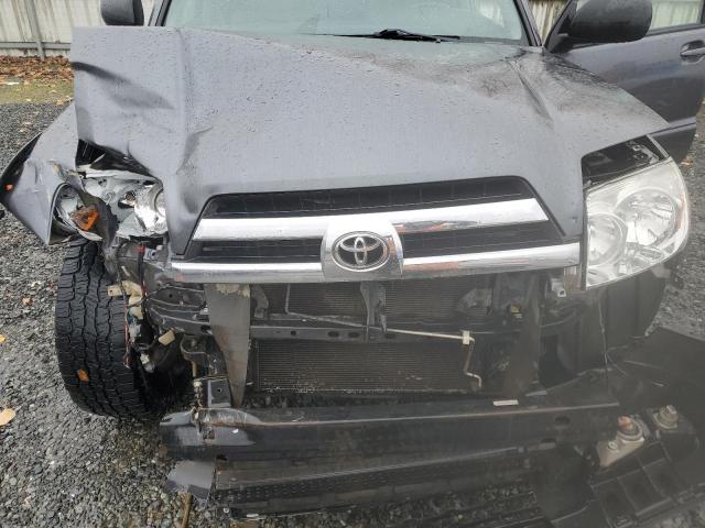 JTEBU14R950072555 - 2005 TOYOTA 4RUNNER SR5 ნაცრისფერი ფოტო 12