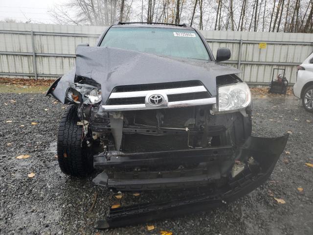 JTEBU14R950072555 - 2005 TOYOTA 4RUNNER SR5 ნაცრისფერი ფოტო 5