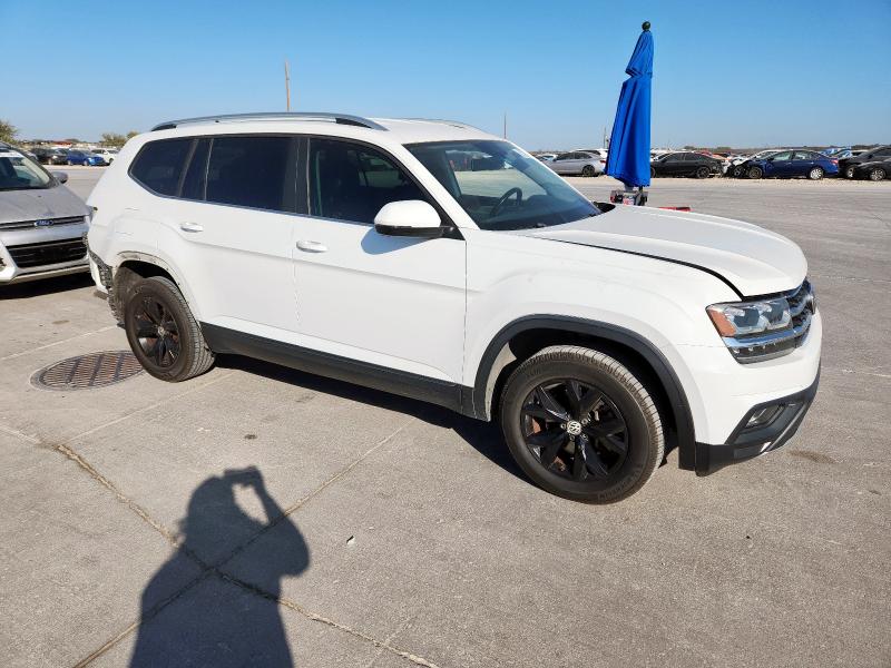 1V2CR2CA7JC523727 - 2018 VOLKSWAGEN ATLAS SE Blanc photo 4