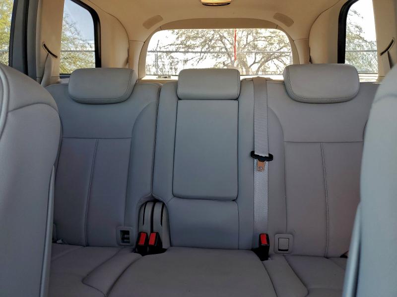 4JGBF7BE6AA611425 - 2010 MERCEDES-BENZ GL 450 4MATIC WHITE photo 10