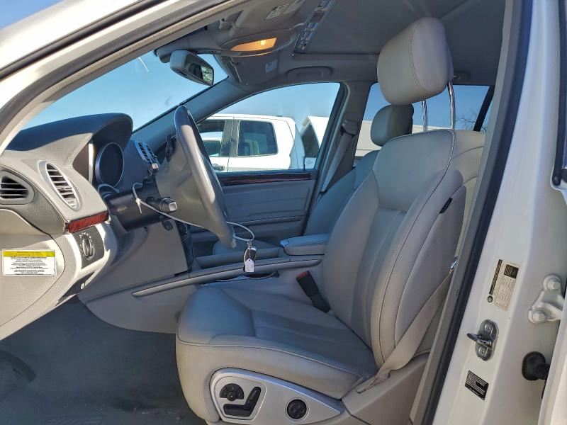 4JGBF7BE6AA611425 - 2010 MERCEDES-BENZ GL 450 4MATIC WHITE photo 7