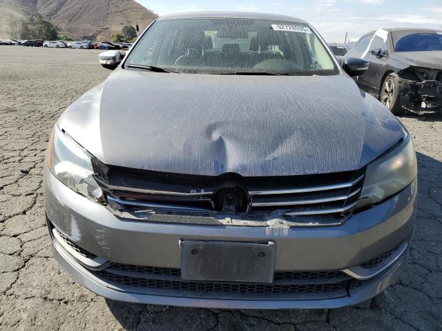 1VWBP7A36DC126046 - 2013 VOLKSWAGEN PASSAT SE 灰色 照片 5