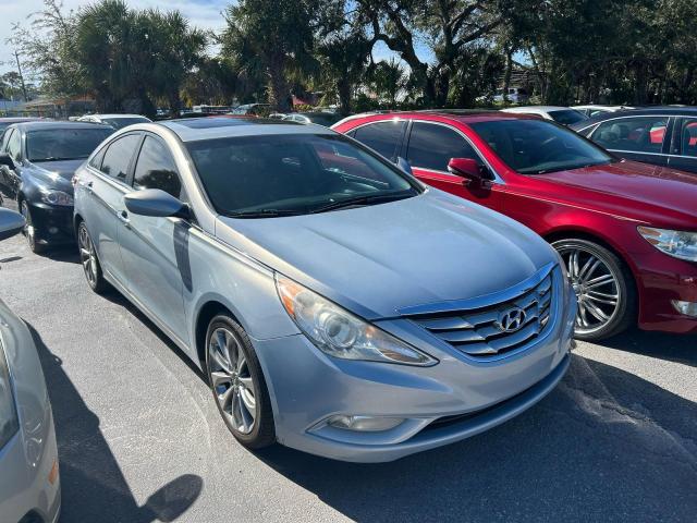 2013 HYUNDAI SONATA SE, 