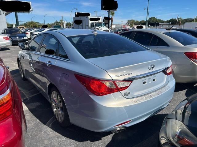 5NPEC4AC9DH589037 - 2013 HYUNDAI SONATA SE SILVER photo 3